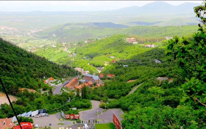 Цахкадзор летом